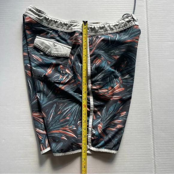 O’Neil Broad shorts Hawaiian Style Men size 34 - Picture 11 of 12